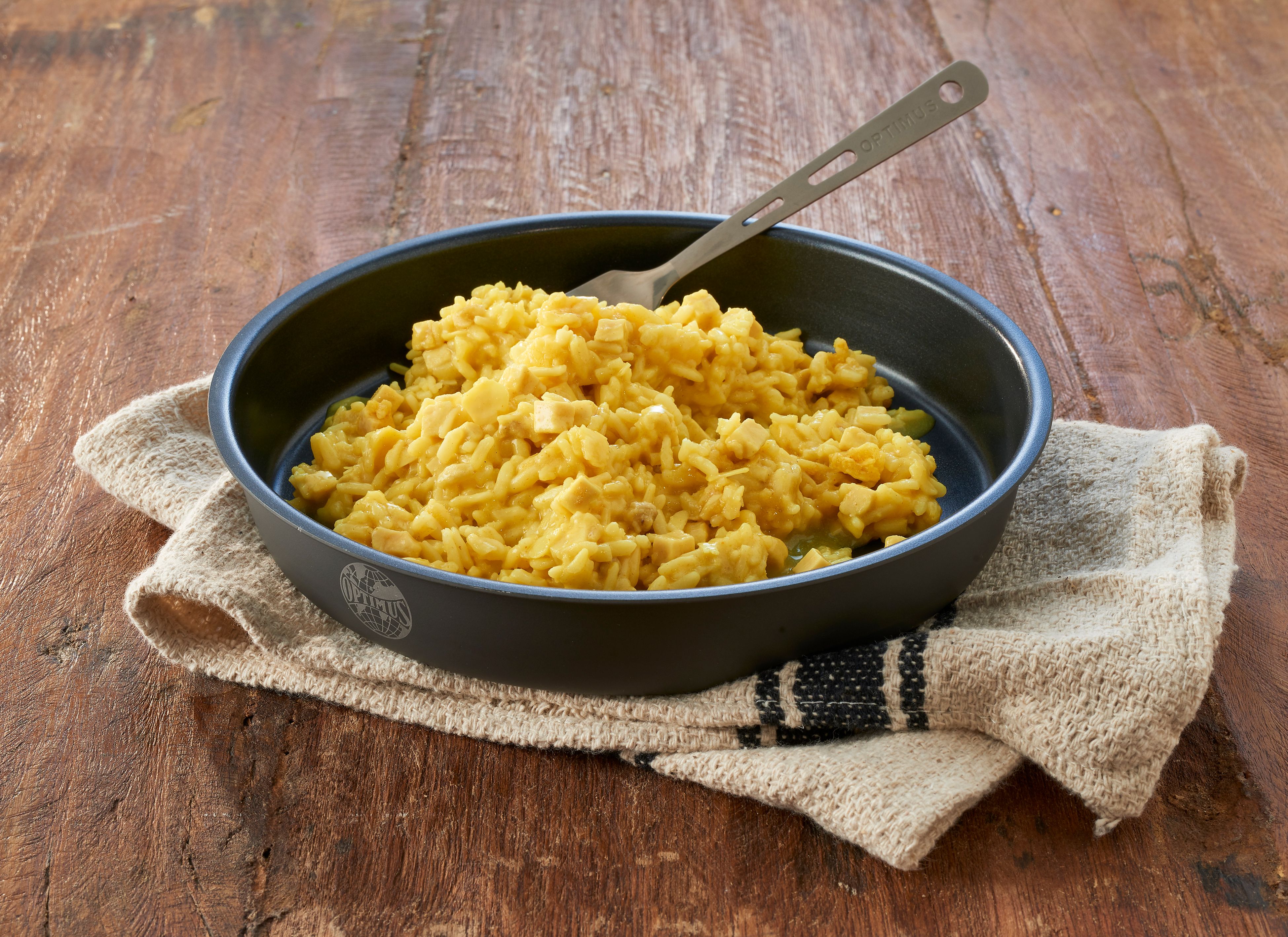 TREK'N EAT : Poulet au curry avec riz