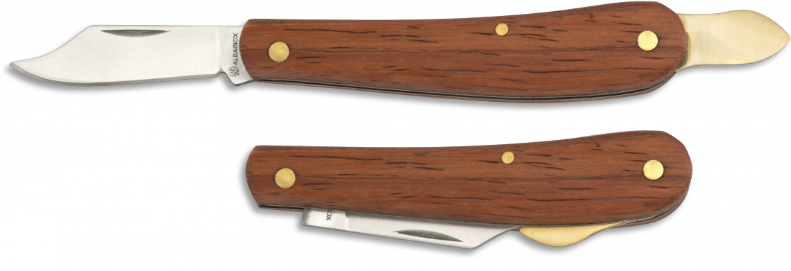 Couteau à greffer en bois clair