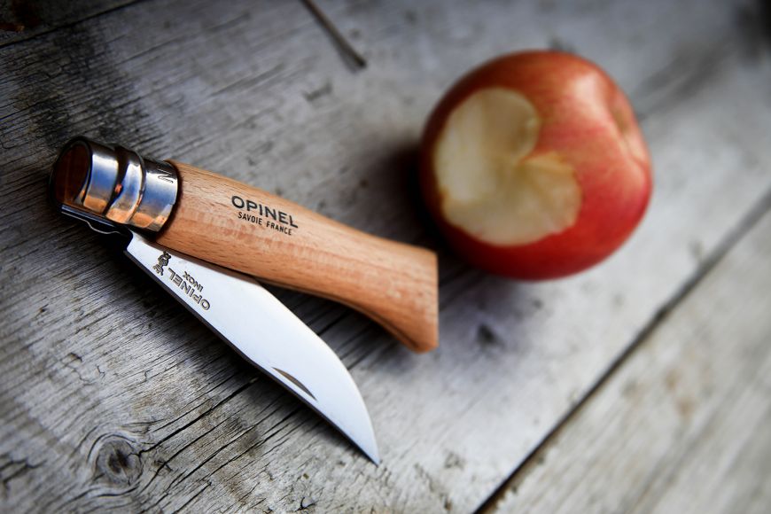 Couteau OPINEL Classique bois hêtre N°08