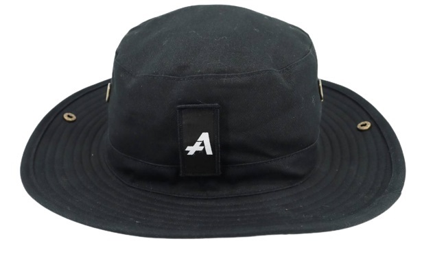 Chapeau / Bob